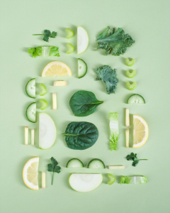Frisse salade komkommer, yacon, appel, venkel