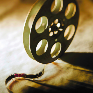 Van 10 november tot 10 december vindt het Food.Film.Fest plaats, een uniek festival dat culinaire beleving combineert met film. Tijdens dit evenement worden zorgvuldig geselecteerde films over eten en duurzaamheid vertoond, terwijl bezoekers genieten van smakelijke gerechten die geïnspireerd zijn door de thema's van de films.