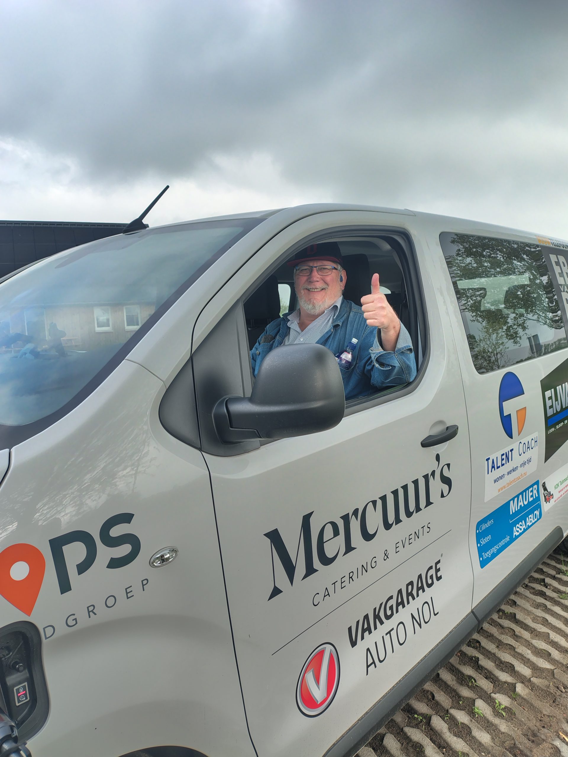 Word jij blij van autorijden? Ga aan de slag als chauffeur en breng onze deelnemers van en naar de dagbesteding in Amersfoort.