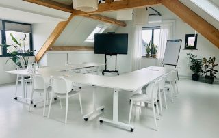 Op zoek naar zaalhuur in Amersfoort? Land in Zicht biedt duurzame en inspirerende ruimtes voor vergaderingen, workshops en feesten. Ontdek de mogelijkheden!