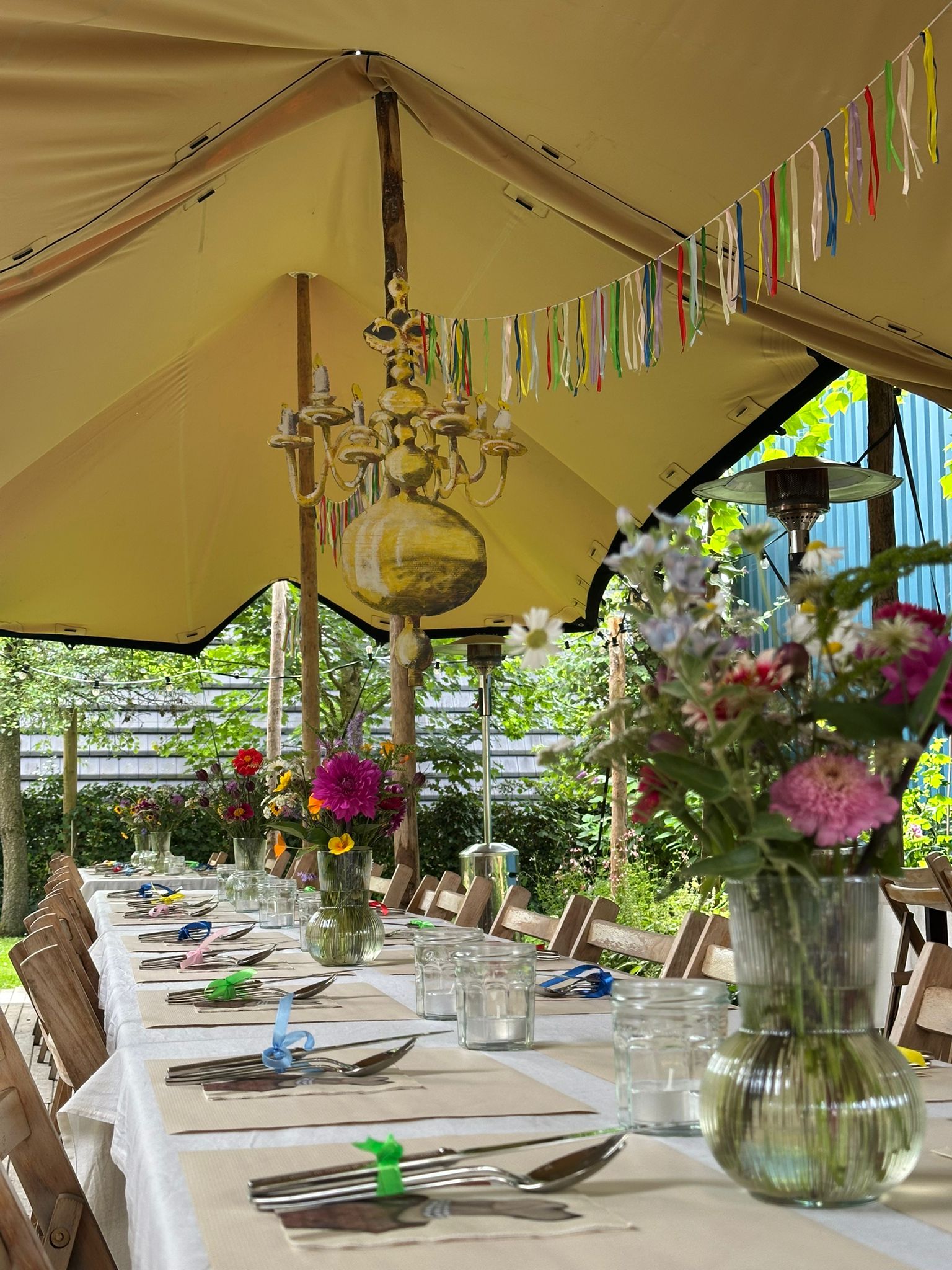 Feest bloemenpluktuin tuinderij Land in Zicht